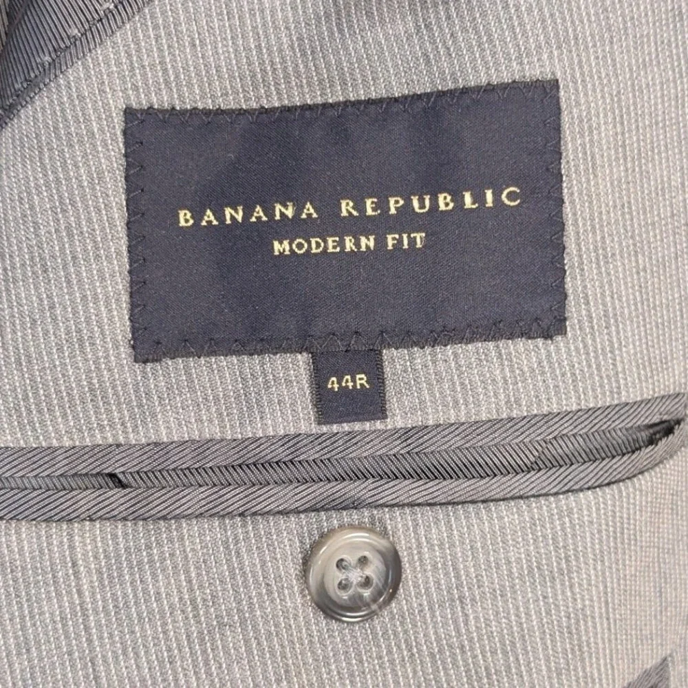 Banana Republic Modern Fit Blazer Mens 44R Grey Wool Blend Sport Coat Cocktail